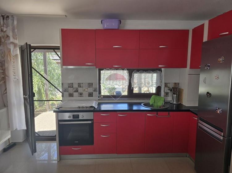 Duplex cu 3 camere cu Teren 200 Mp în Berceni