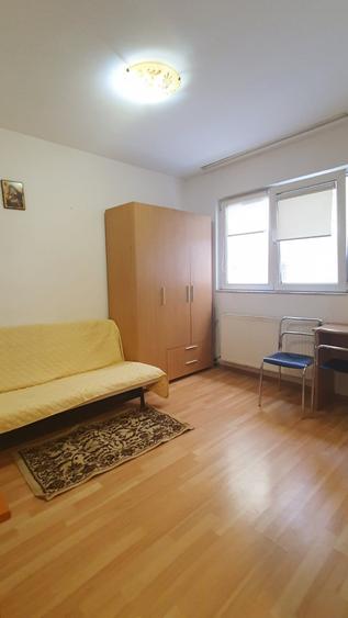 Garsonieră semidecomandată, mobilată în Calea Călărașilor