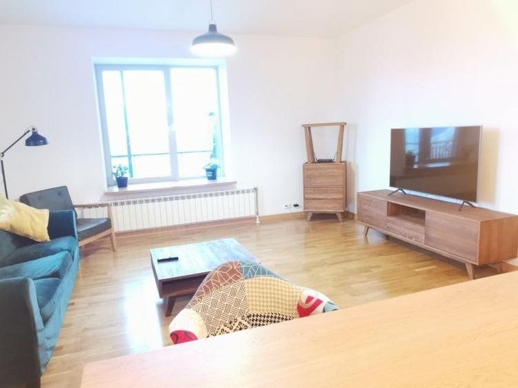 Apartament cu 2 camere decomandat, mobilat în Tineretului