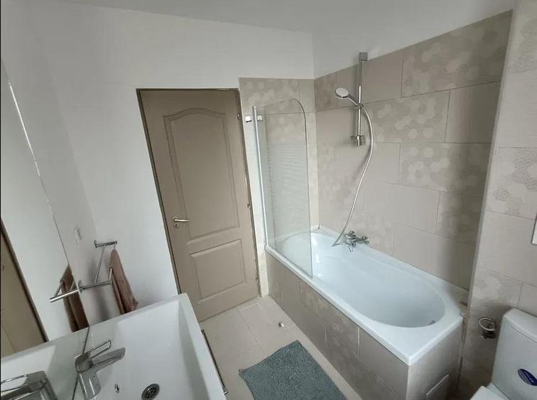 Apartament cu 2 camere decomandat, mobilat în Unirii