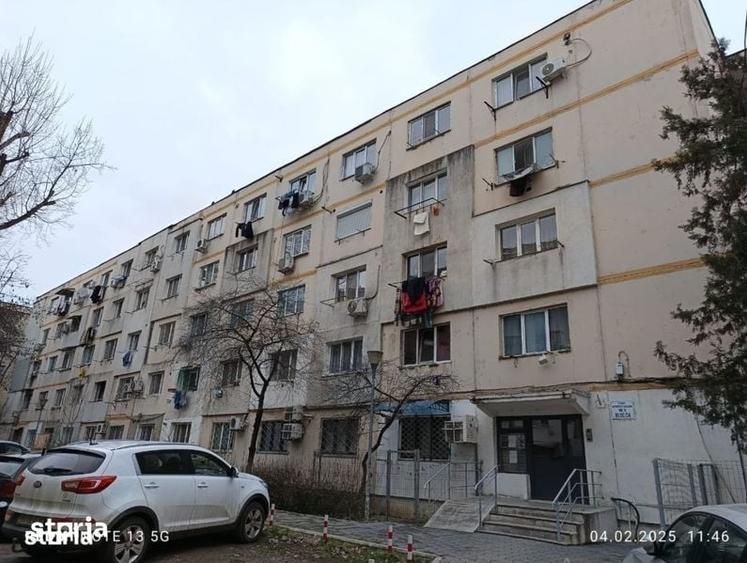 Garsonieră în Nicolina