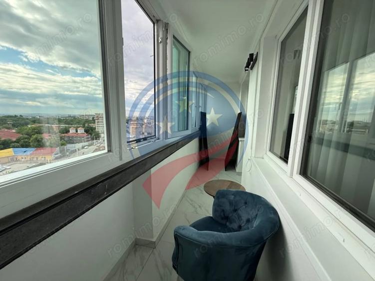 Apartament cu 4 camere semidecomandat, mobilat în Ultracentral
