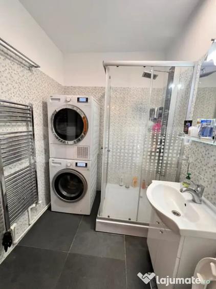 Apartament cu 2 camere decomandat în Ultracentral