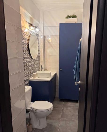 Apartament cu 3 camere decomandat în Păcii