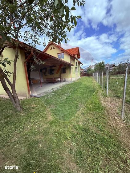 Casă cu 5 camere cu Teren 659 Mp în Câmpulung la Tisa