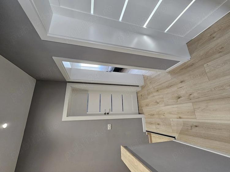 Casă cu 6 camere cu Teren 120 Mp în Calea Urseni