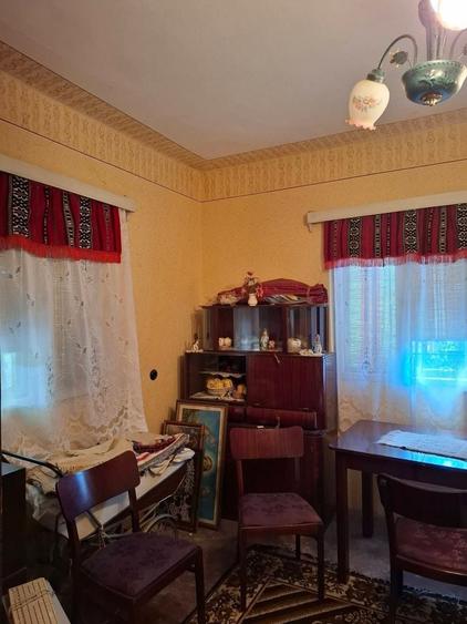 Casă cu 3 camere în Vidrasău