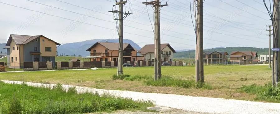 Teren de 730 mp, în Central