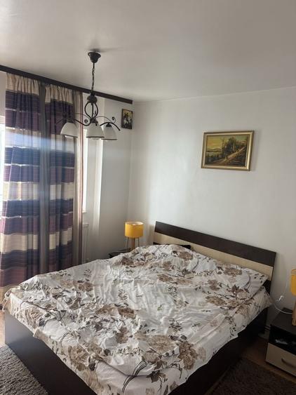 Apartament cu 3 camere decomandat în Alexandru cel Bun