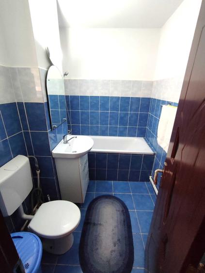 Apartament cu 2 camere decomandat în Radu Negru