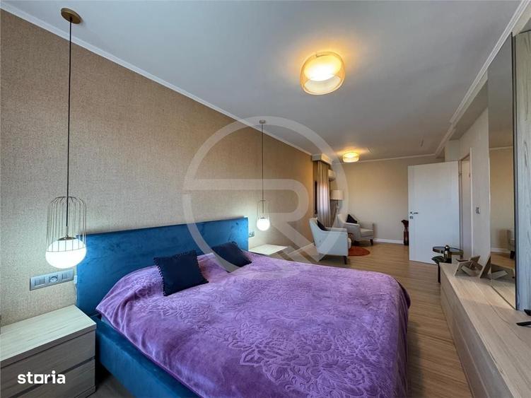 Casă cu 4 camere în Viișoara