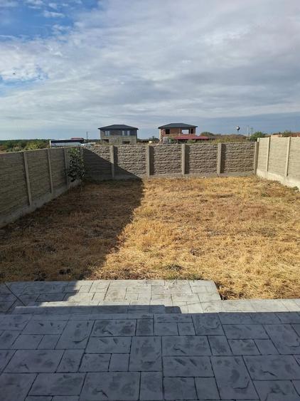 Casă cu Teren 342 Mp în Pișchia