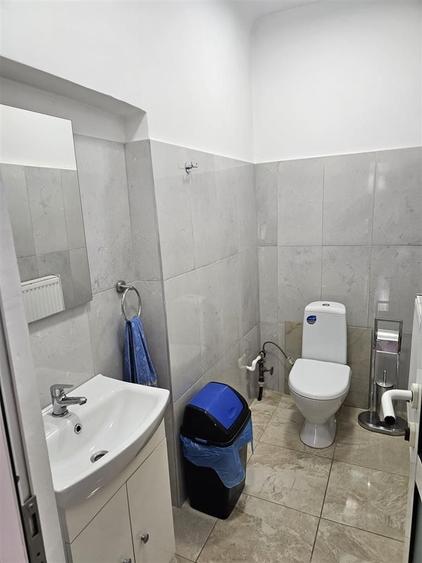 Spațiu comercial, de 50 mp, în Central