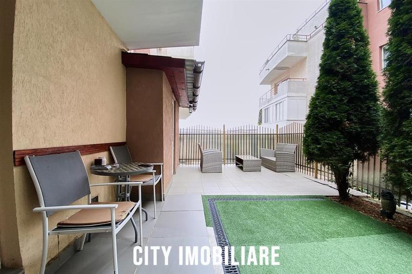 Apartament cu 2 camere semidecomandat, mobilat în Florești