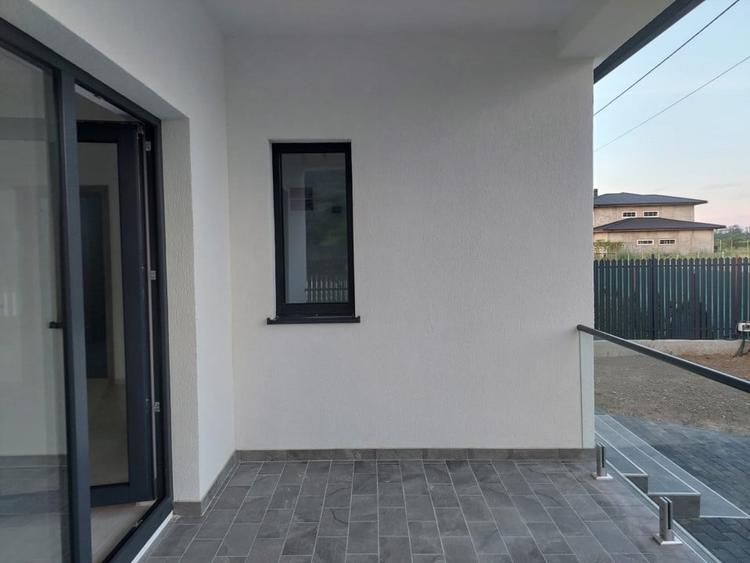 Casă individuală cu 3 camere cu Teren 276 Mp în Hemeiuș