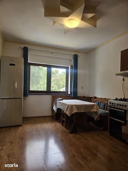 Casă cu 3 camere cu Teren 600 Mp în Trei Stejari