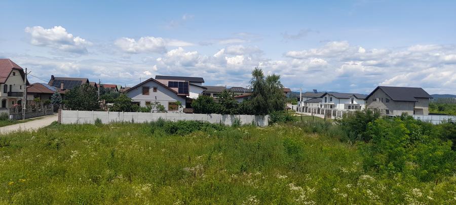 Teren Construcții intravilan de 600 mp, în Nord-Vest