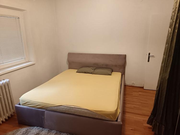 Apartament cu 2 camere decomandat în Decebal