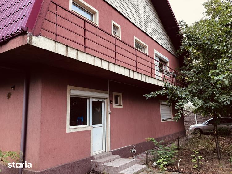 Casă cu 4 camere cu Teren 600 Mp în Domnești
