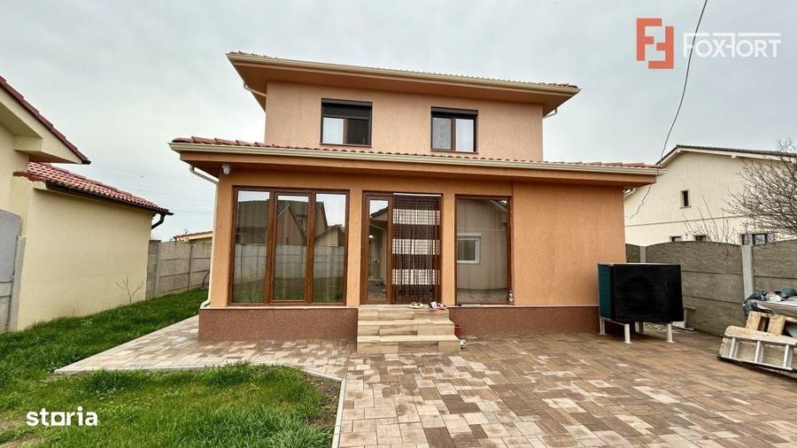 Casă cu 4 camere în Ghiroda