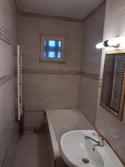 Apartament cu 2 camere decomandat în Progresul
