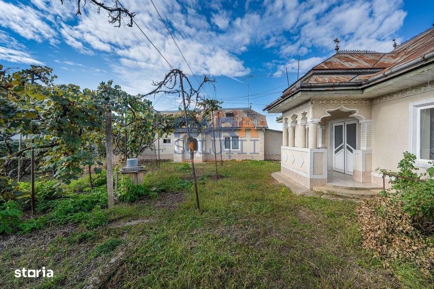 Casă cu 3 camere în Secu