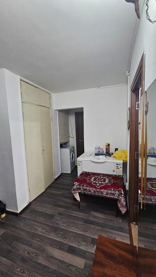 Apartament cu 2 camere decomandat în Băilești