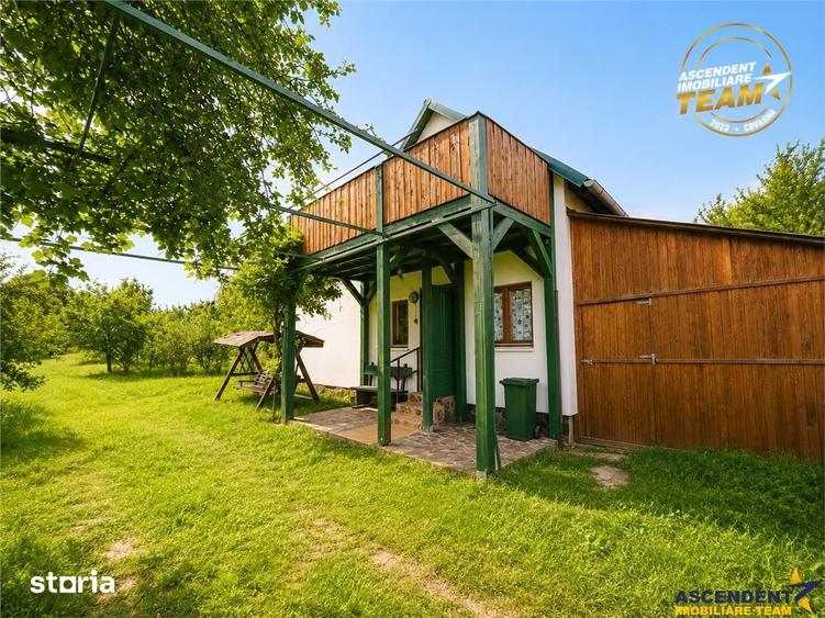 Casă cu 4 camere decomandat cu Teren 2200 Mp în Chichiș