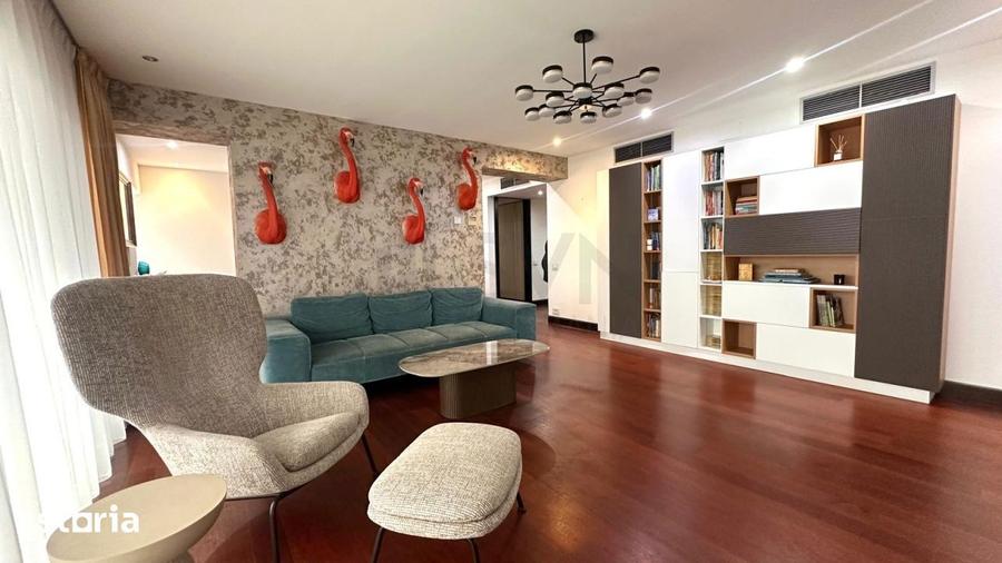 Apartament cu 4 camere, mobilat în Arcul de Triumf