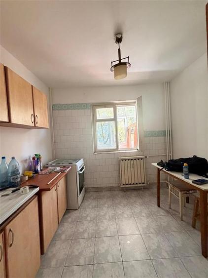 Apartament cu 2 camere decomandat, mobilat în Aviației