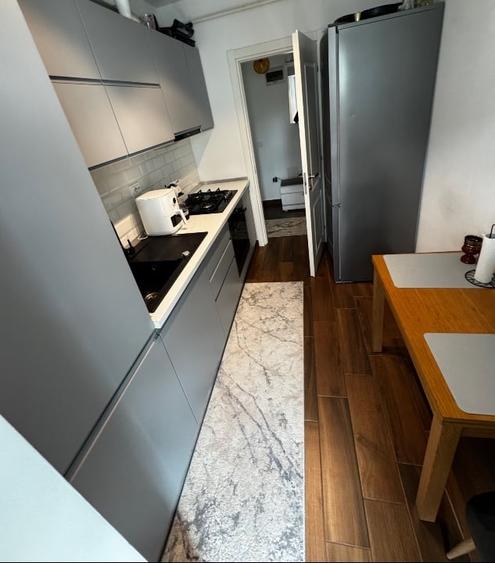 Vând apartament cu două camere, decomandat, în complex Contemporan, Păcurari. - 5