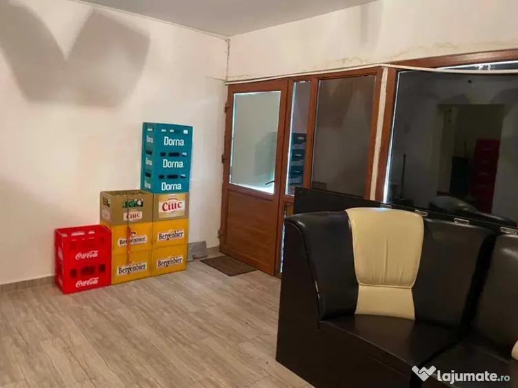 Spațiu comercial, de 71 mp, în Central