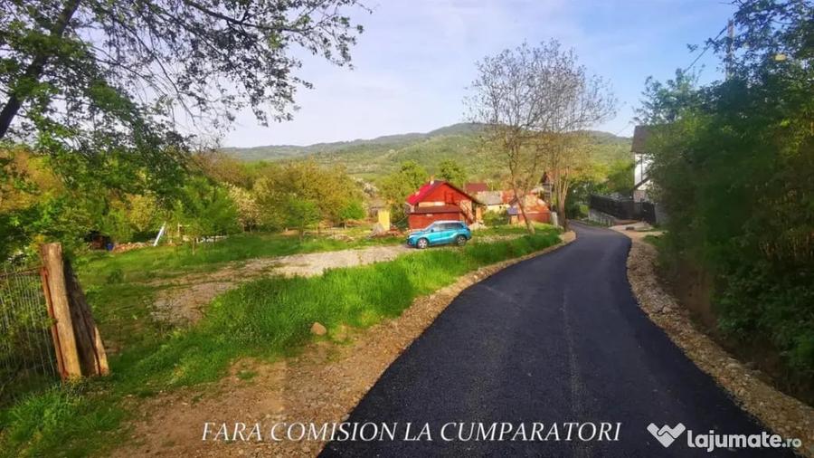 Teren de 992 mp, în Păușești