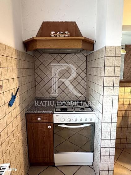 Apartament cu 3 camere în Iosia