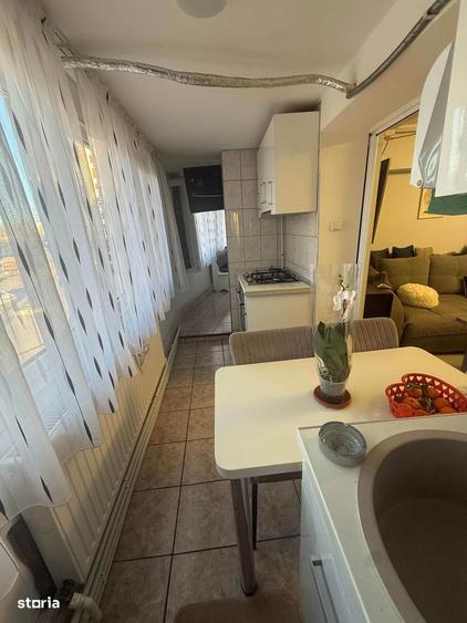 De vanzare apartament 3 camere Zona Centrala et 1 la cheie - 9