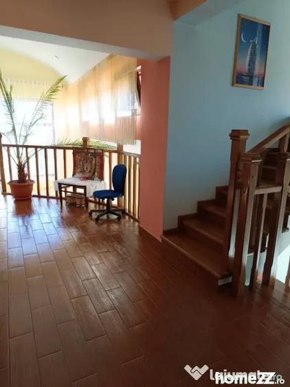 Casă cu 5 camere cu Teren 698 Mp în Albert