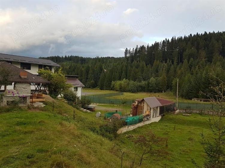 Teren Construcții intravilan de 1360 mp, în Voroneț