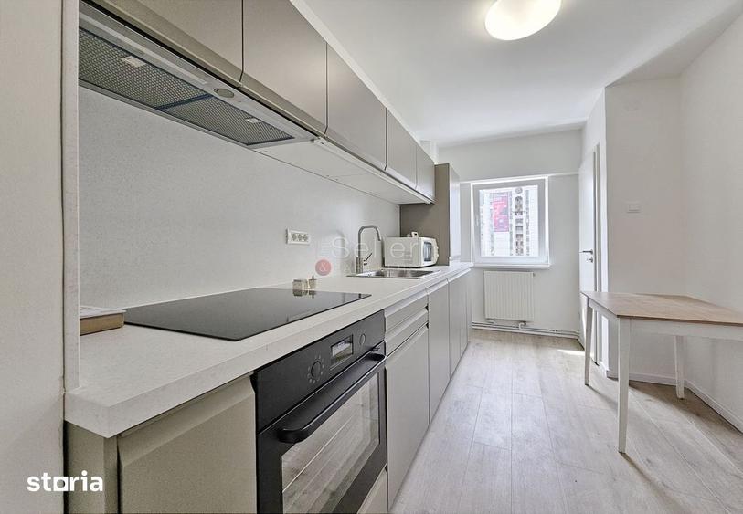 Apartament cu 3 camere în Centrul Civic