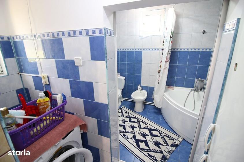 Casă cu 3 camere în Tulucești