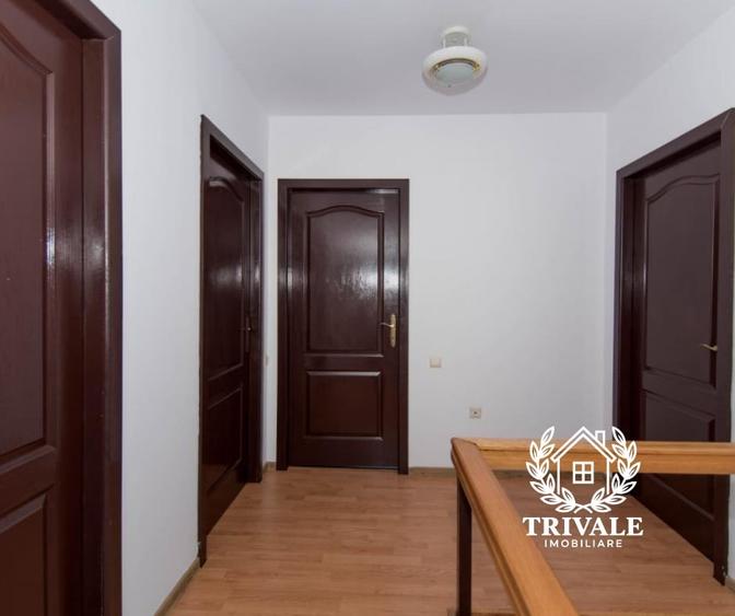 Casă individuală cu 4 camere cu Canalizare în Exercițiu
