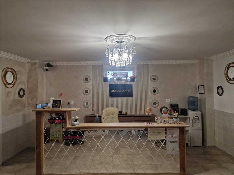 Spațiu comercial, de 123 mp, în Central