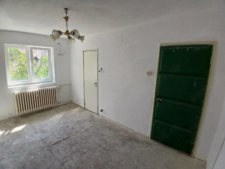 Garsonieră semidecomandată în Unirii