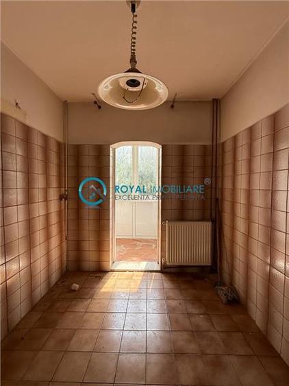 Royal Imobiliare - Vanzare apartament zona Paltinis - 4