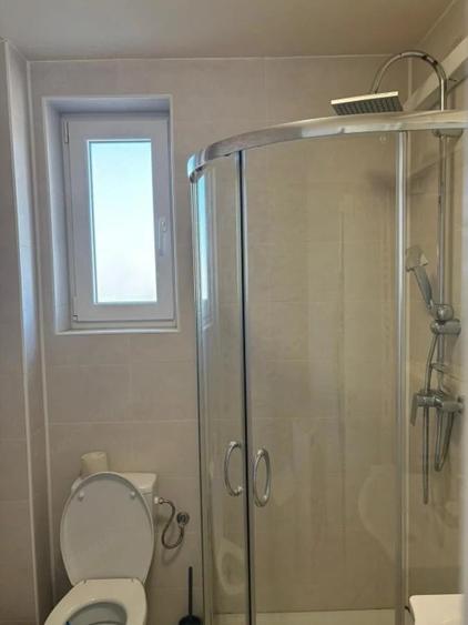 Apartament cu 3 camere semidecomandat în Braytim