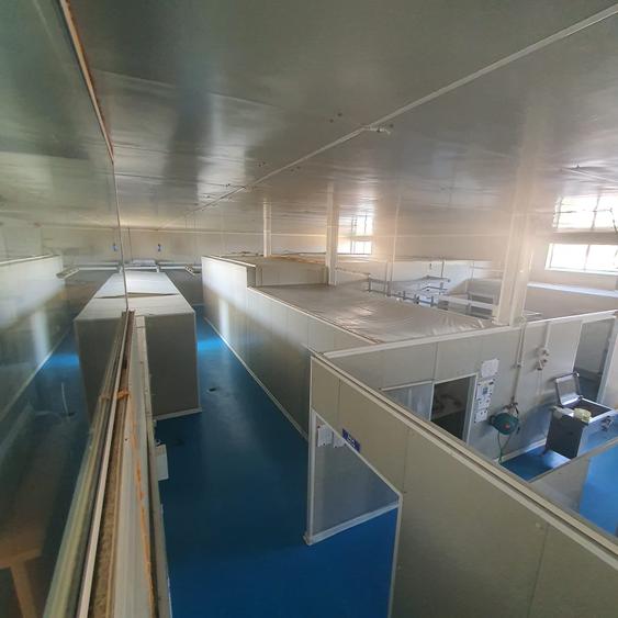 Spațiu comercial, de 850 mp, în Cumpăna