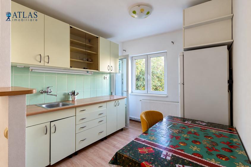 Apartament cu 2 camere semidecomandat în Scriitorilor