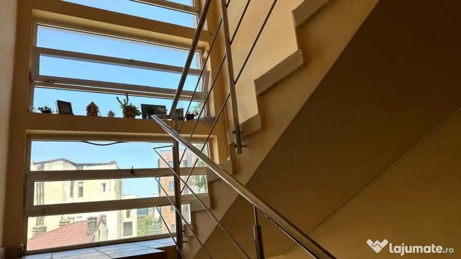 Spațiu comercial, de 742 mp, în Cazino