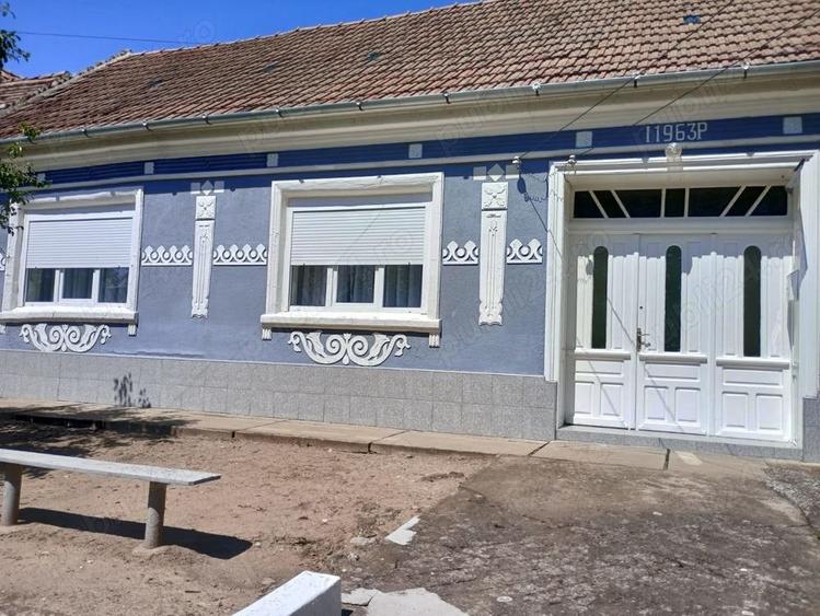Casă cu 3 camere în Ciortea