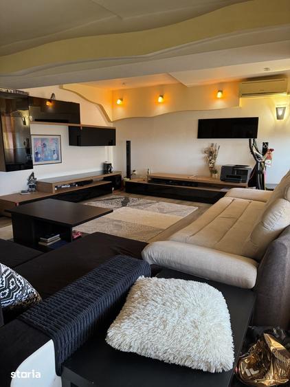 Apartament cu 3 camere în Central