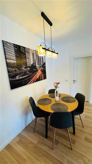 Apartament cu 2 camere decomandat, mobilat în Sud
